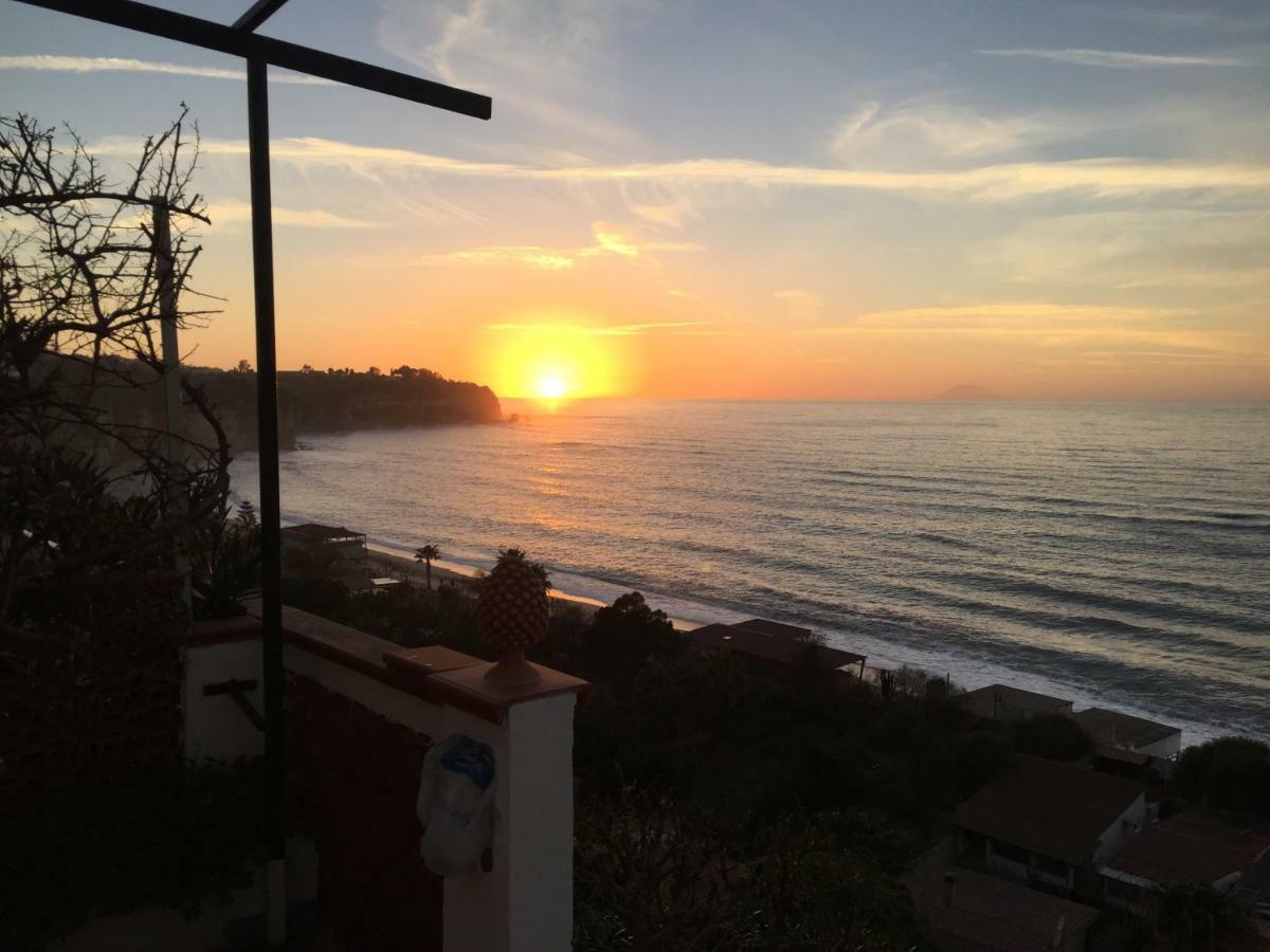 La Mesonette A Due Passi Dal Mare Apartment Tropea Bagian luar foto