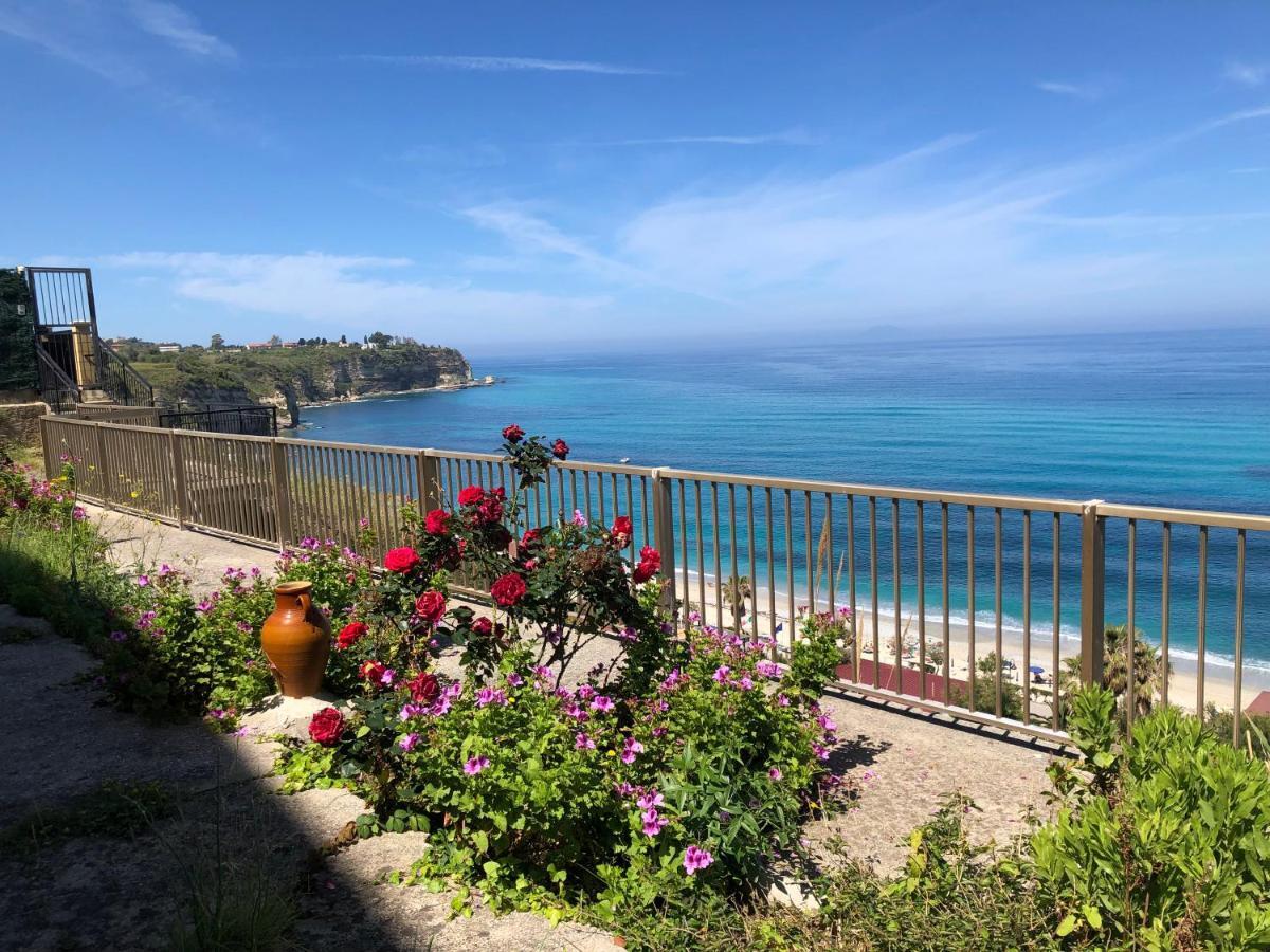 La Mesonette A Due Passi Dal Mare Apartment Tropea Bagian luar foto